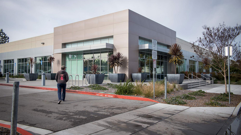 Apple Contractors Reveal What It's Like to Work Inside Company’s 'Black Site'