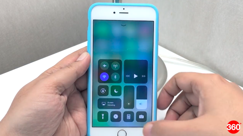 iOS 11's Control Centre Does Not Turn Off Wi-Fi, Bluetooth Completely but Apple Says It's Not a Bug