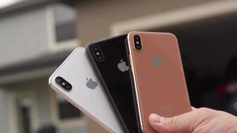 Apple Likely to See Few Takers for $1,000 iPhone 8; Samsung May Capture Premium Market: Barclays