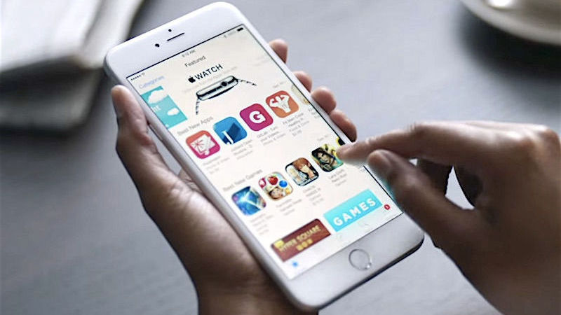 Apple's Slowing of iPhones Being Probed by US DOJ, SEC: Reports