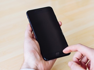 iOS 11.3 Reportedly Makes Some Aftermarket iPhone 8 Displays Unresponsive