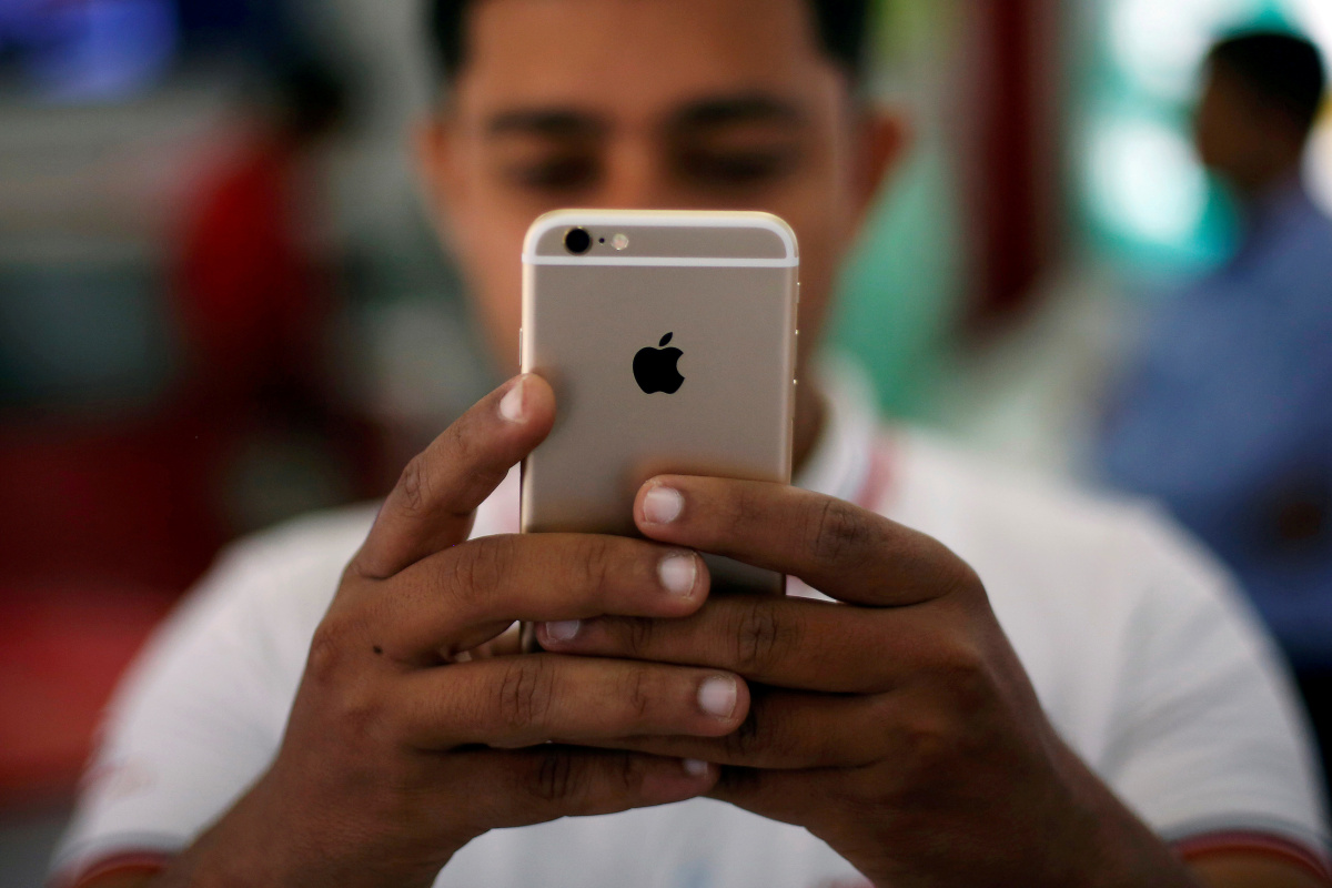 Apple Supplier Wistron Could Not Manage Scaled Up iPhone Plant, Broke Several Laws: Government Report