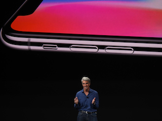 Apple&#039;s Craig Federighi Responds to Sundar Pichai&#039;s &#039;Luxury Good&#039; Dig
