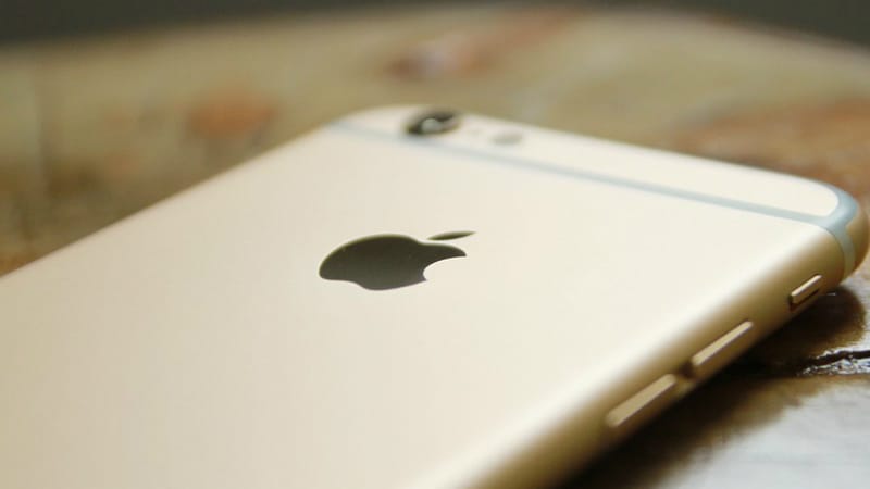 iPhone 8 to Feature Wireless Charging, Says KGI's Ming-Chi Kuo iPhone 8 to Feature Wireless Charging, Says KGI's Ming-Chi Kuo