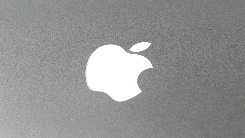 Apple, Amazon Said to Be in Talks to Set Up in Saudi Arabia
