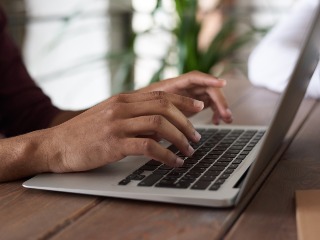 20 Years On, Japan Government&#039;s Digital Ambitions Still Stuck in Piles of Paper