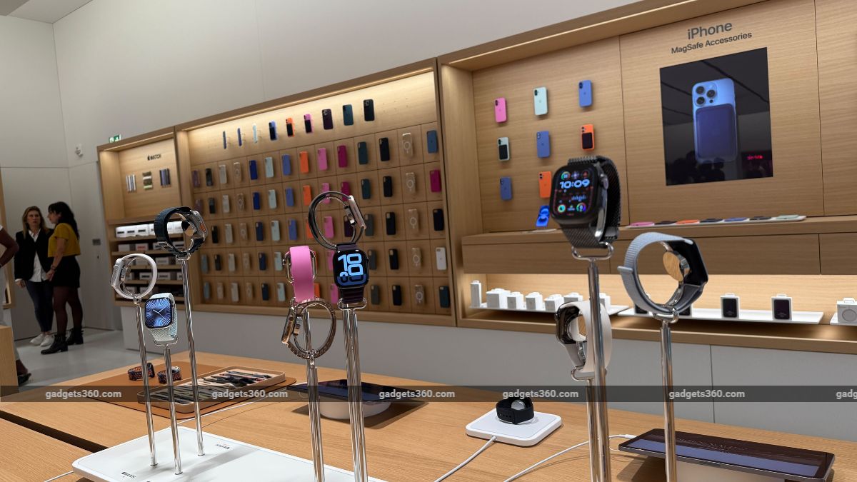 apple pune employees Apple