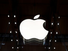 Apple Agrees to Settle Lawsuit That Alleged It Kept Stolen Funds From iTunes Gift Card Scams Apple Agrees to Settle Lawsuit That Alleged It Kept Stolen Funds From iTunes Gift Card Scams