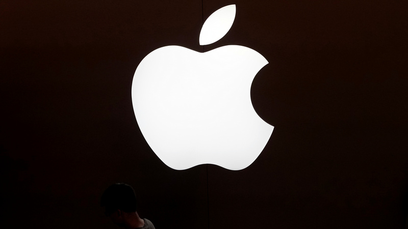 Apple Sales Should Pick Up When US-China Strike Trade Deal: Trump Adviser