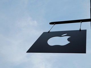 Apple Being Investigated by Israeli Agency Over Handling of iPhone Slowdown