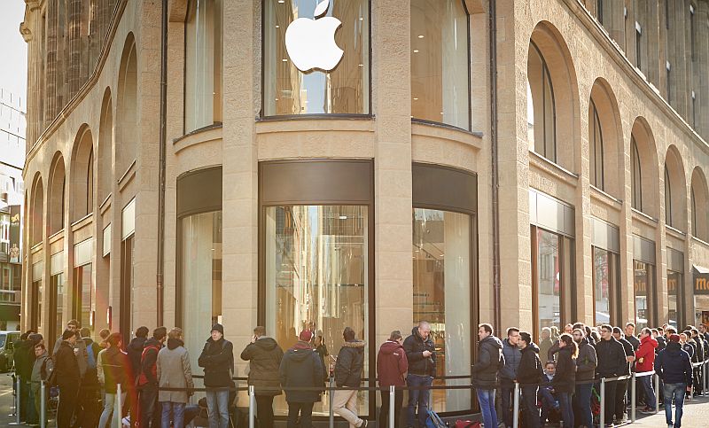 Apple Working to Make the iPhone a 'One-Stop Shop' for Your Medical Records: Report Apple Working to Make the iPhone a 'One-Stop Shop' for Your Medical Records: Report