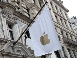 Apple May Be Required to Allow External App Payments in UK: Report