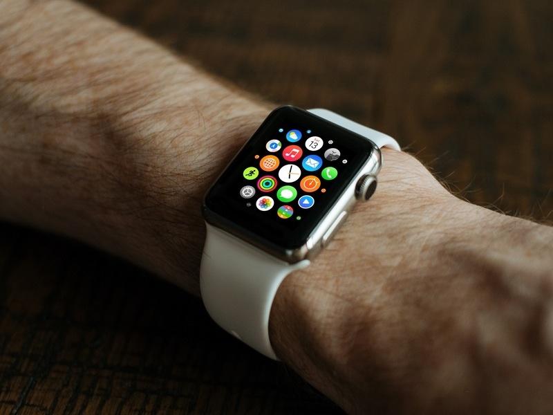 watchOS 3.2 Set to Add Theater Mode, SiriKit for Third-Party Integration