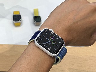 Apple Watch Series 5 GPS + Cellular vs Apple Watch Series ...