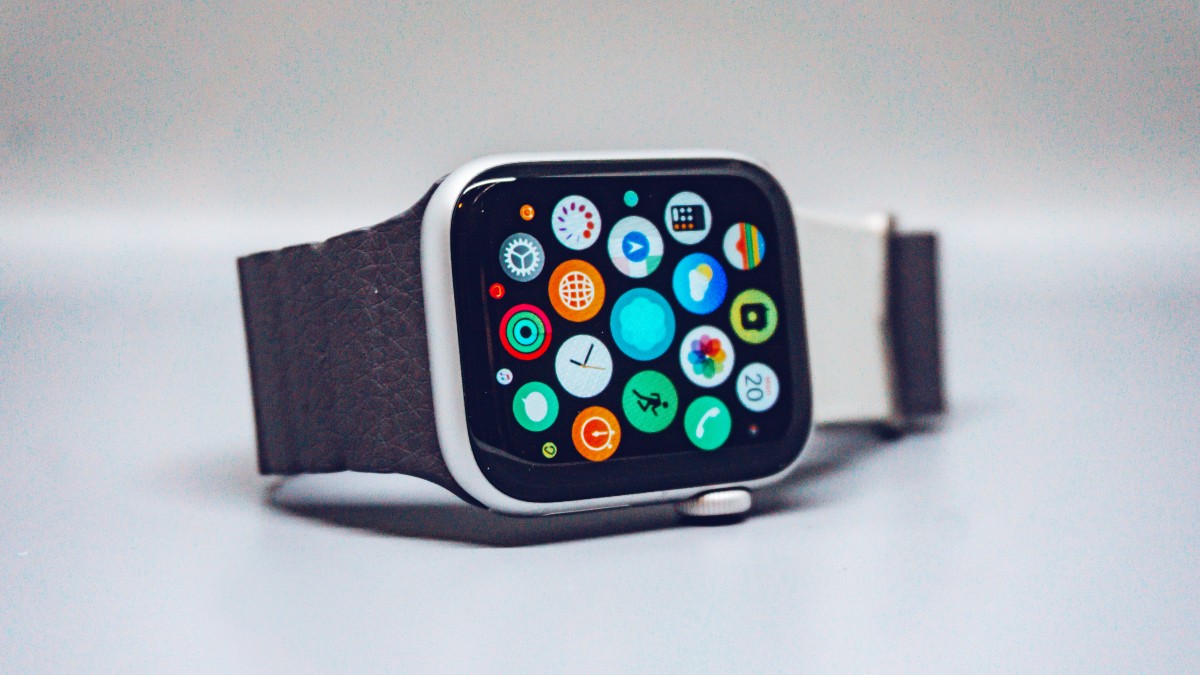 Fitness Trackers, Smartwatches May Soon Be Able to Alert About Dementia