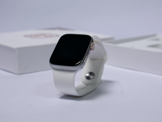 Xiaomi Leads Fitness Band, Apple Leads Smartwatch Shipments in Q2 2021 as Overall Market Grows 6 Percent: Canalys