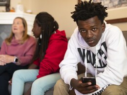 Teens Find Circumventing Apple's Parental Controls Is Child's Play Teens Find Circumventing Apple's Parental Controls Is Child's Play