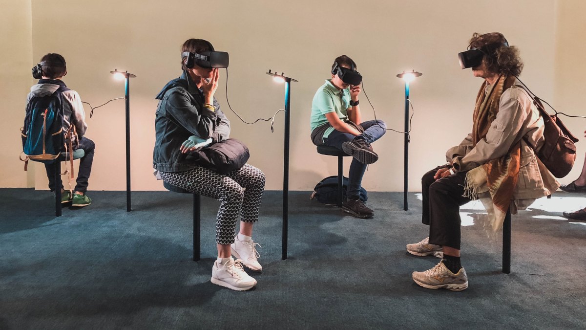 Metaverse Could Be Worse Than Social Media, Inventor of First AR System Warns