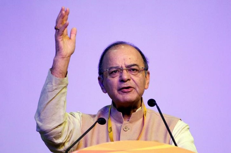 H-1B Visa Issue Taken Up by Jaitley With US Commerce Secretary