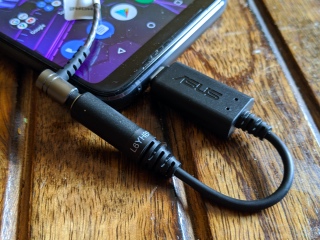 Asus AI Noise-Canceling Mic Adapter Review