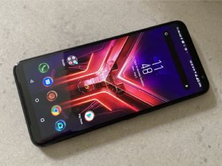 Asus ROG Phone 3 Gets New Bypass Charging Feature, Helps Maintain Battery Health While Gaming