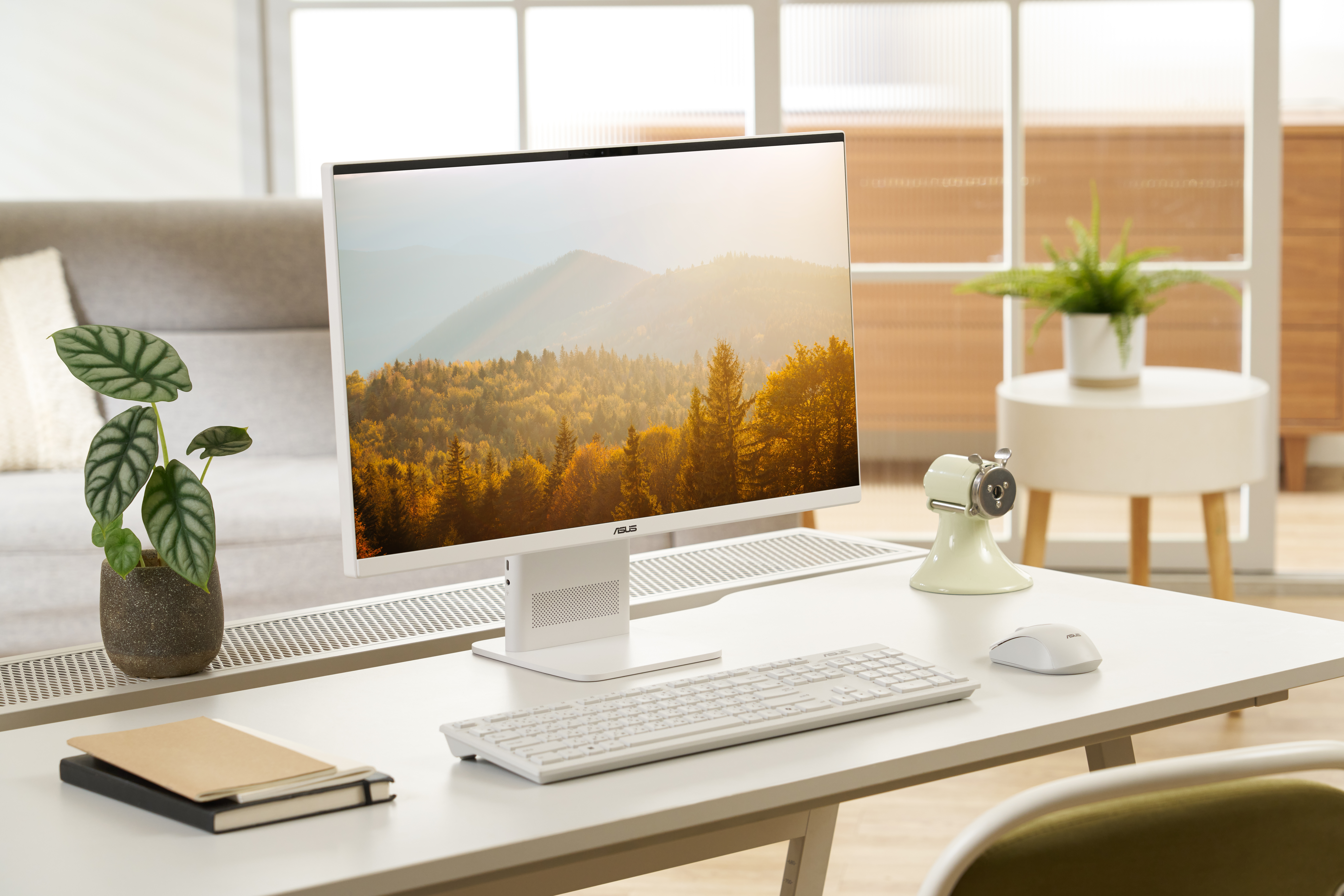 Asus VM441 AiO All-in-One Desktop PC Launched in India With 24-Inch Display, Snapdragon X Processor