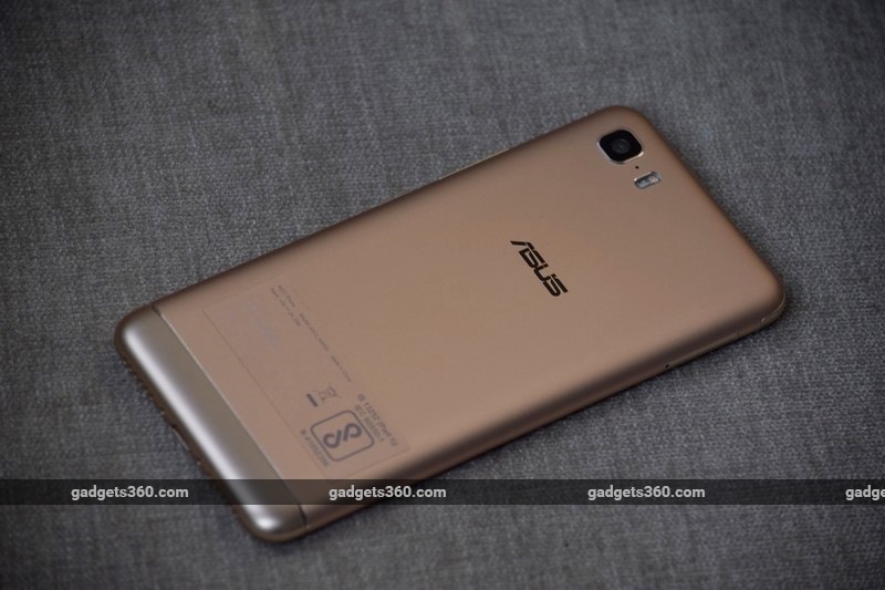Asus ZenFone 4 Max Spotted on Company Site, Tipping Imminent Arrival