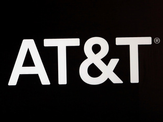 Hulu Spends $1.43 Billion to Buy Back AT&amp;T Stake, Disney and Comcast Now Only Owners