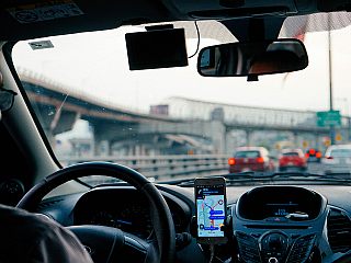 Open-Source Simulation Engine Using Photorealistic Simulator for Self-Driving AI Training Released