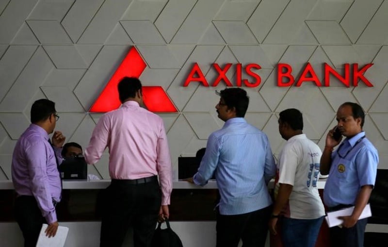 Snapdeal Sells FreeCharge at a Nearly 90 Percent Discount to Axis Bank Snapdeal Sells FreeCharge at a Nearly 90 Percent Discount to Axis Bank
