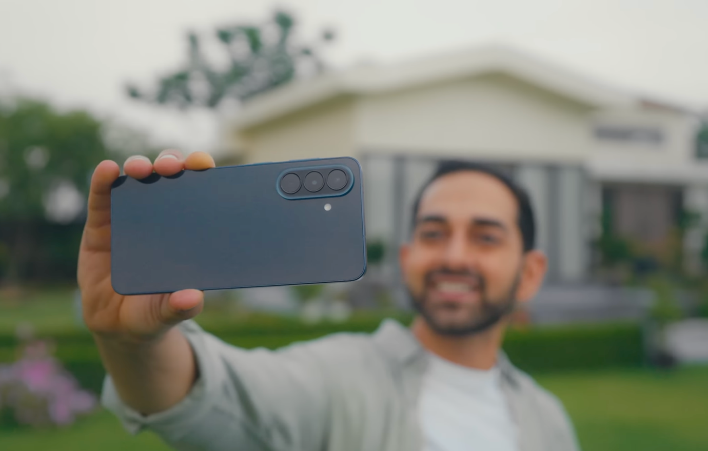 This Festive Season, Here&rsquo;s Why It Is the Best Time to Buy a Samsung Galaxy A Series Phone