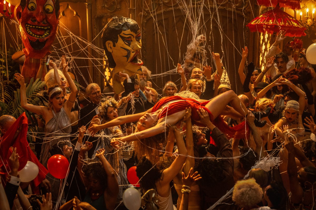 Babylon Trailer: Brad Pitt and Margot Robbie Reunite for a Grand 1920s Hollywood Party