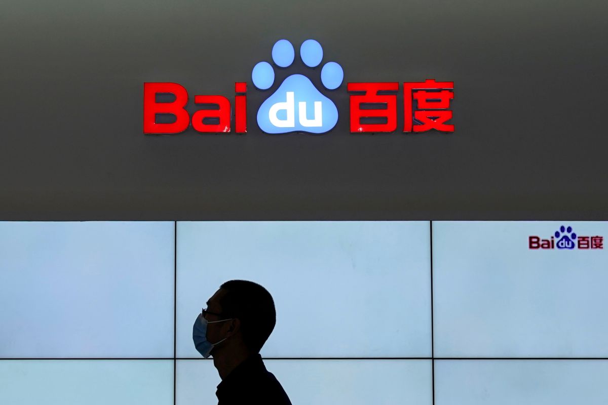 Baidu Unveils AI-Powered Ernie Bot to Rival OpenAI's ChatGPT, Google Bard: All Details