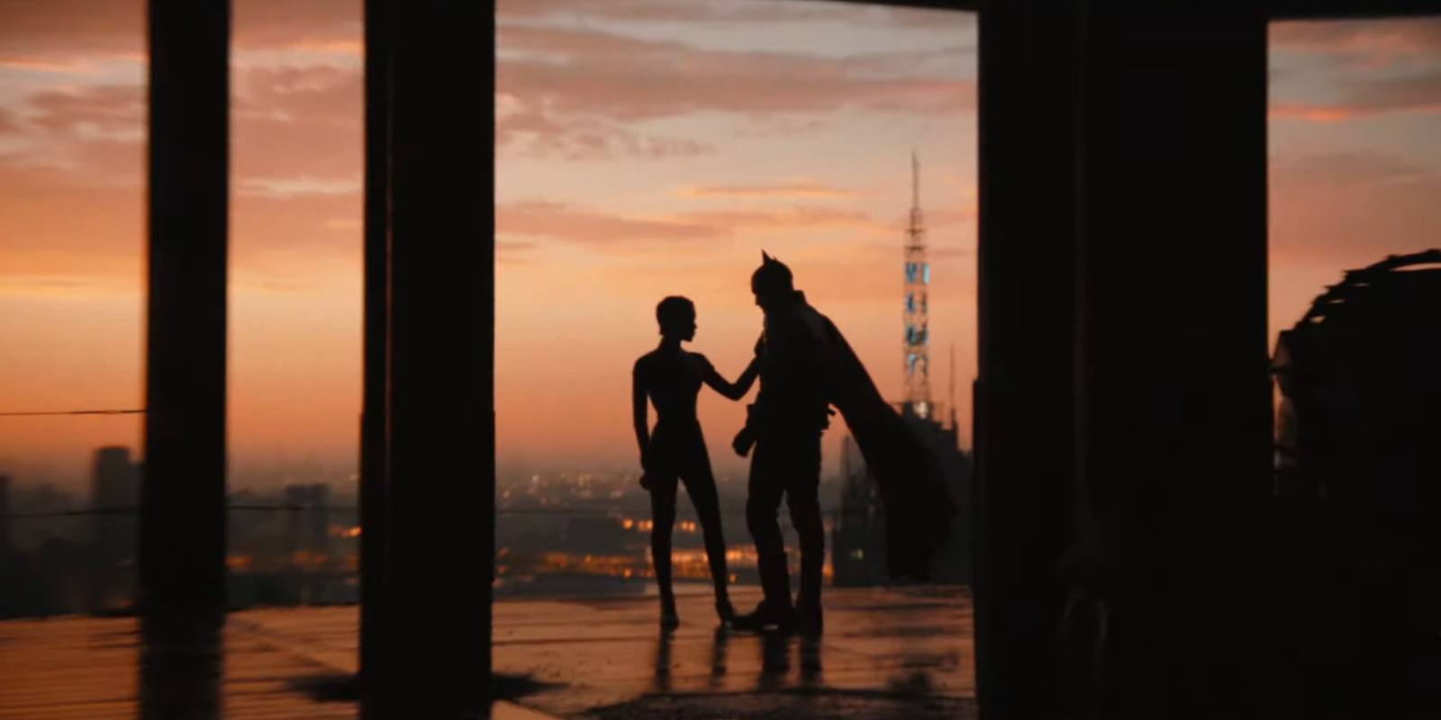 The Batman Trailer Pits Robert Pattinson vs. the Riddler — DC FanDome