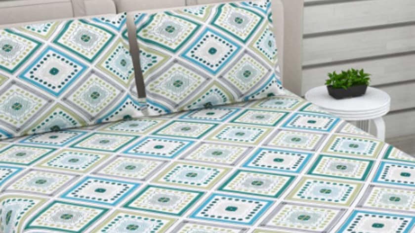 Top Bedsheets Under ₹500 That Look Way More Expensive on Myntra Top Bedsheets Under ₹500 That Look Way More Expensive on Myntra