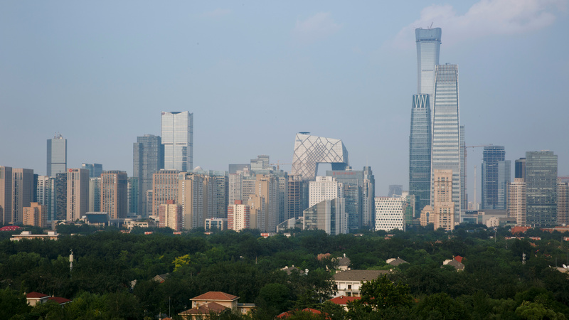 Beijing Said to Shut Down 1,000 Manufacturing Firms By 2020