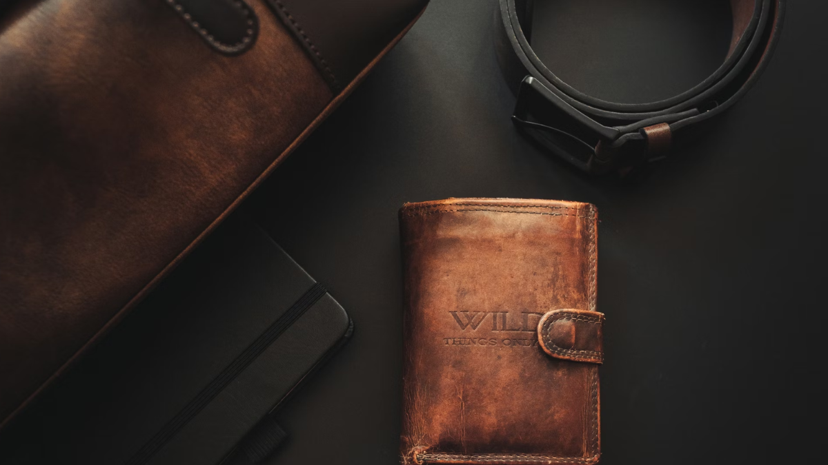 Myntra Right to Fashion Sale: Best Deals on Belts and Wallets Myntra Right to Fashion Sale: Best Deals on Belts and Wallets