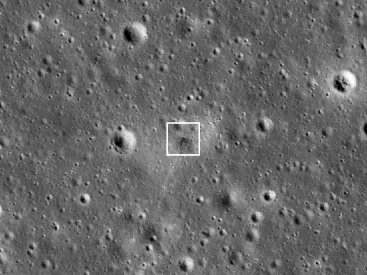 NASA Spots Israeli Spacecraft's Crash Site on Moon