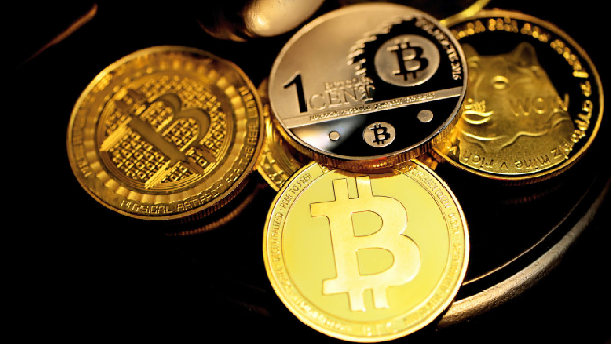 Bitcoin, Ether Dip as Red Colour Dominates Crypto Price Charts, Shiba Inu Gains Big