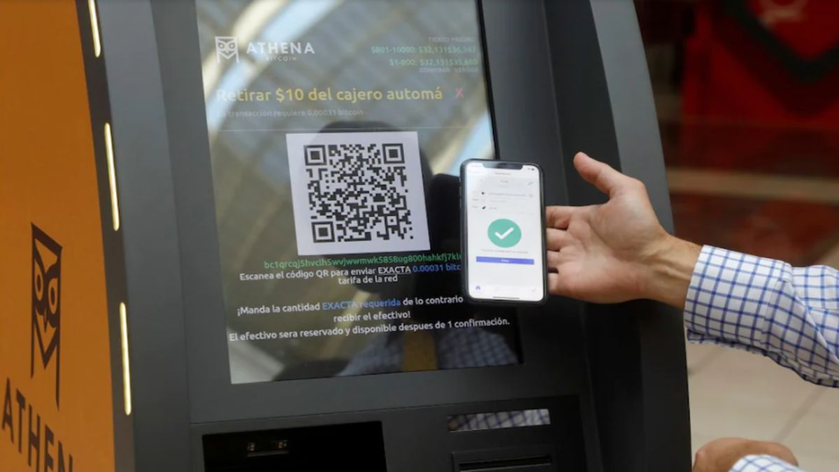 Bitcoin ATM Growth Drops Amid Market Slowdown, Nearly 800 BTC ATMs Pulled Out of Global Network