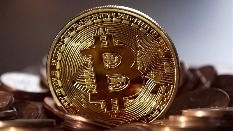 Central Bankers Can't Agree on Cryptocurrencies