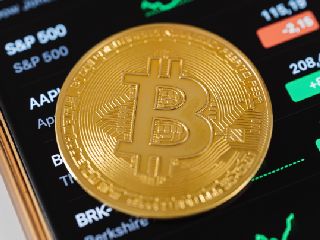 Crypto Market Value Tops $3 Trillion For the First Time