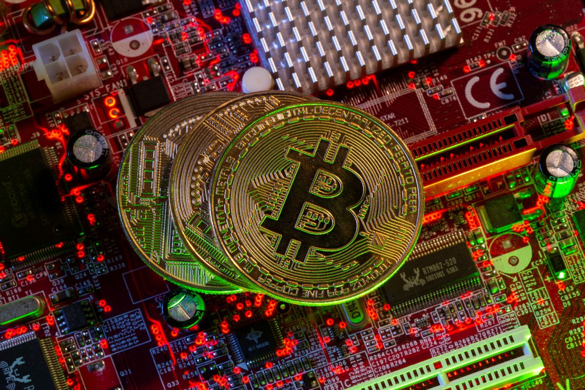 UK Family of Farmers Uses &lsquo;Cow Muck&rsquo; to Generate Renewable Energy for Cryptocurrency Mining