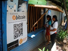 Bitcoin in El Salvador: World-First Adoption of Cryptocurrency Sees Angry Protest, Glitches, and a Dip Bitcoin in El Salvador: World-First Adoption of Cryptocurrency Sees Angry Protest, Glitches, and a Dip