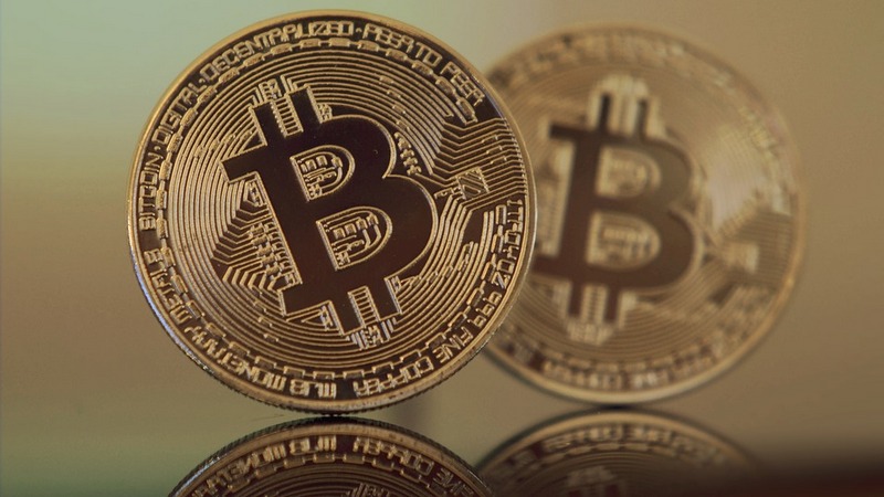 Bitcoin Rises Above $10,000, Strategist Sees New High by July