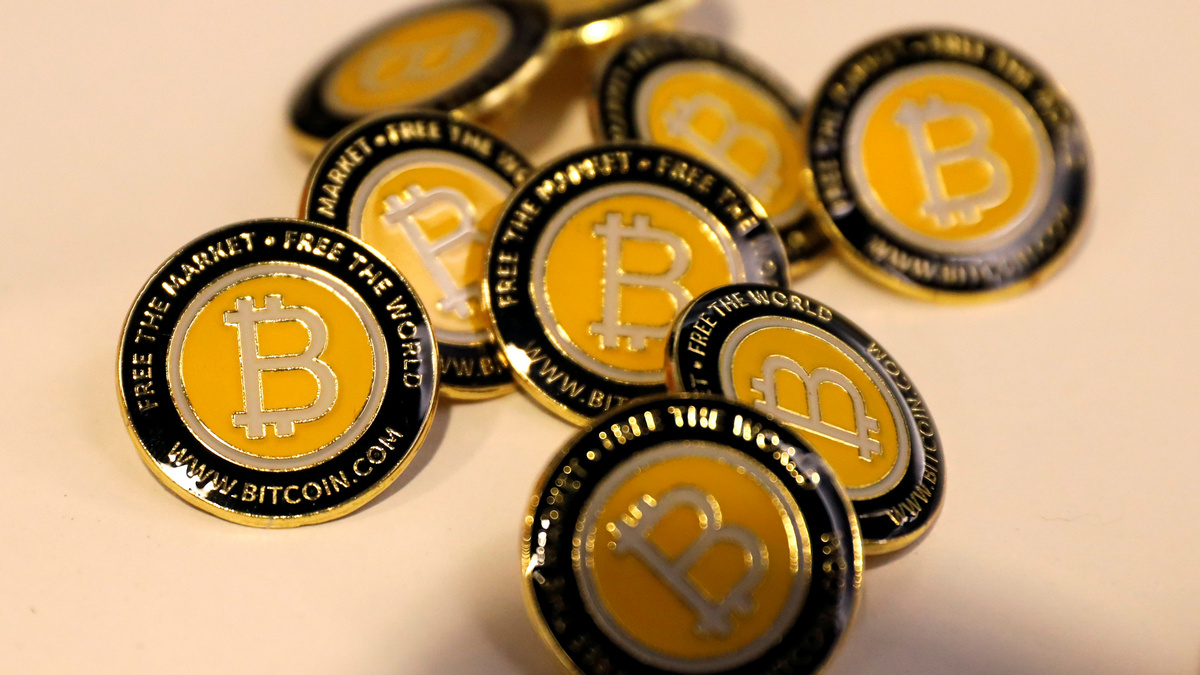 China Leaves Bitcoin Mining Out of List of Restricted Activities