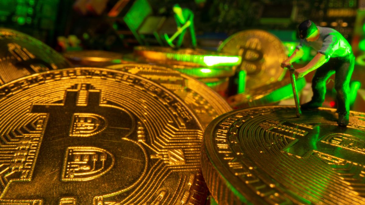 New York Legislators Pass Bill to Limit Cryptocurrency Mining Operations Burning Fossil Fuels