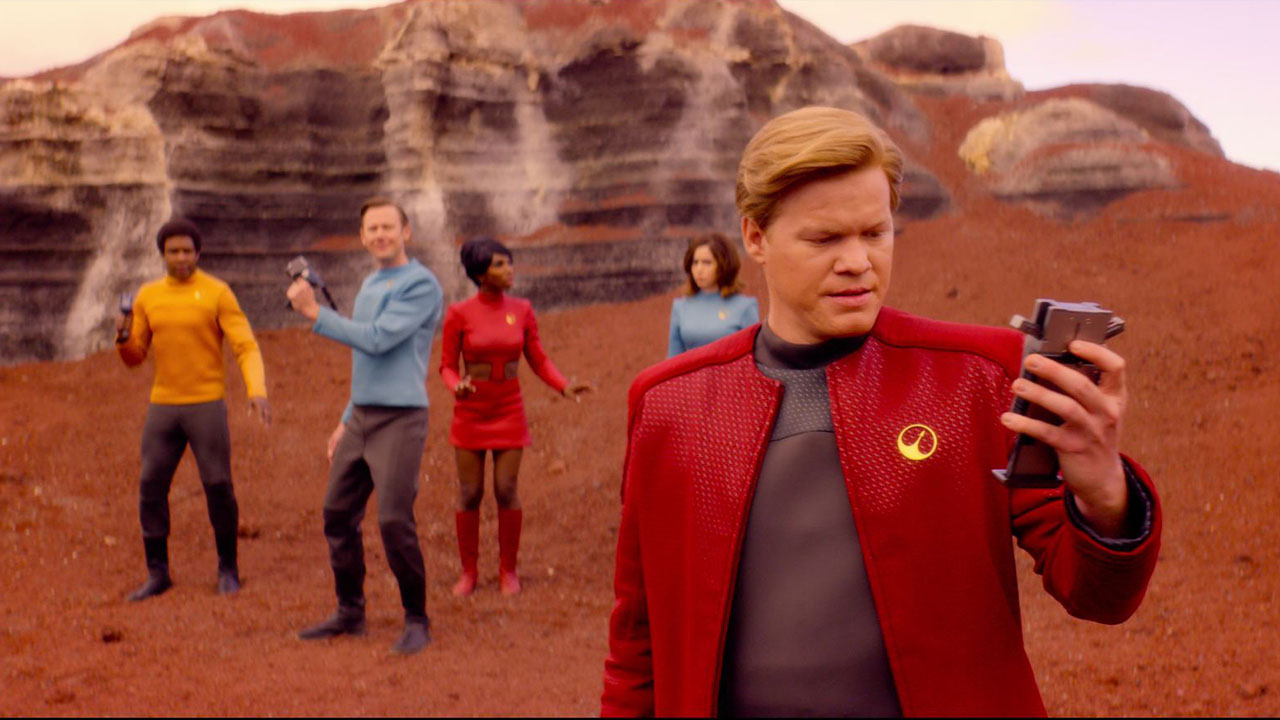 Black Mirror Season 4 Episode 1 'USS Callister' Shows How Technology Enables Creeps