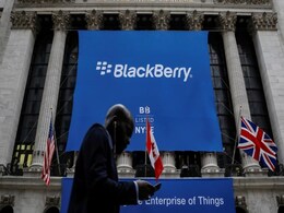 BlackBerry Shifts Patent Strategy Through Outsourcing Deal BlackBerry Shifts Patent Strategy Through Outsourcing Deal