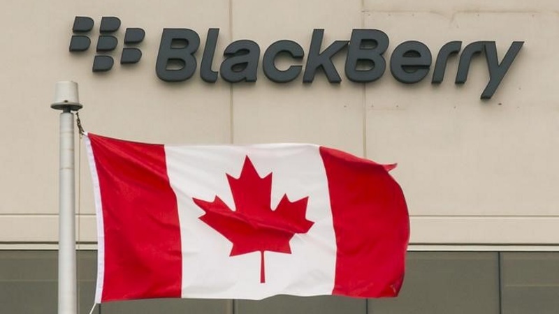 BlackBerry Seeks Sales Force to Match Software Focus